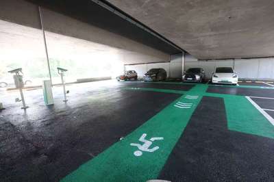蓮芳橋下新增停車場將投用，錯時共享緩解居民停車難